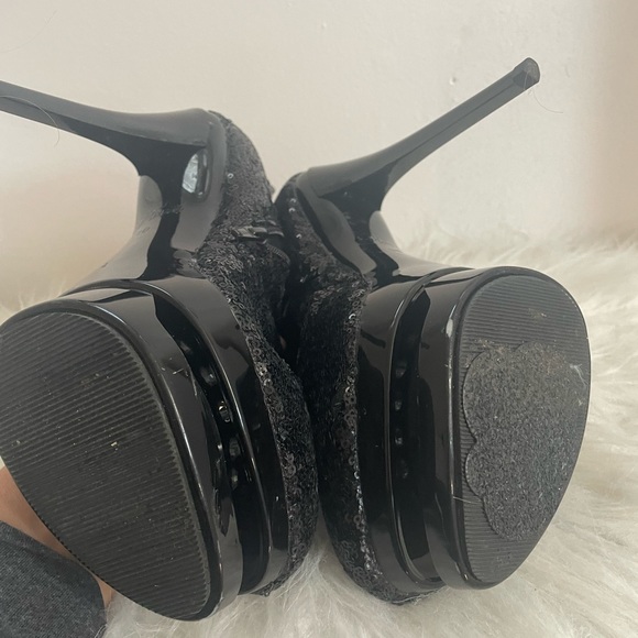 Pleaser Size 10 Women’s Sequins boots on great condition only worn 2x. - Picture 2 of 4